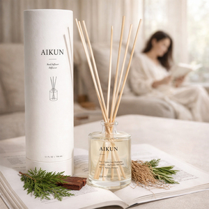 Difusor de Aromas Aikun a Base de Plantas, 150 ml, en Botella de Vidrio Cilíndrica, Aroma Ámbar Vainilla, Larga Duración, para Ambientes Rústicos - Product Image 1