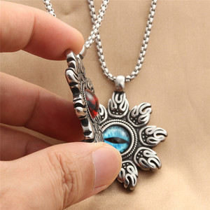 Yunnique – pendentif en acier inoxydable pour hommes, collier rétro Punk, cadeau, design de fleur géométrique, serti de pierres, 280505 - Product Image 3