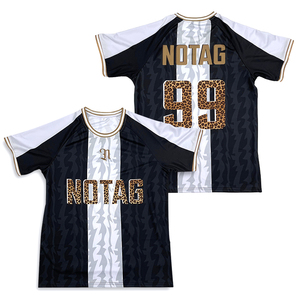 เสื้อฟุตบอลสตรีทสไตล์เรโทรสีดำแบบสั่งทำพิเศษ ตัดเย็บด้วยเทคนิคซับลิเมชั่น ดีไซน์โอเวอร์ไซส์ ผลิตจากโพลีเอสเตอร์ 100% แห้งเร็ว ระบายอากาศได้ดี สำหรับผู้ใหญ่ทุกเพศ - Product Image 6