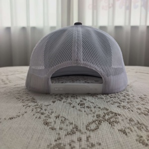 Casquette Trucker 5 Panneaux à Visière Plate en Maille, Logo Personnalisé, Broderie, Style Western, Réglable, Unisexe, Haute Qualité, Vente en Gros - Product Image 3