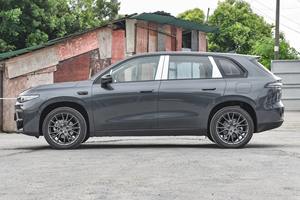 Kendaraan Energi Baru Leapmotor C11 EREV SUV Mobil Listrik Jarak Jauh dengan Jangkauan NEDC 501-600km Daya Motor 200-250kW Dari Cina - Product Image 3