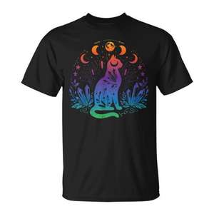 T-shirt arc-en-ciel avec phases de lune pour femmes, vêtements d'alliés LGBTQ pour le mois de la fierté gay - Product Image 1