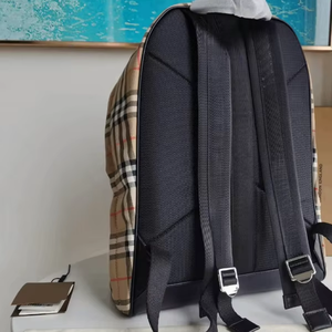 กระเป๋าเป้เดินทางลายตารางสุดคลาสสิกระดับไฮเอนด์ปี 2025 สำหรับผู้ชาย กระเป๋าเป้ใส่แล็ปท็อปสำหรับธุรกิจแบบสั่งทำพิเศษ ปิดด้วยซิป พกพาสะดวก ทันสมัย - Product Image 4