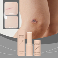 Logo privé OEM Éclaircit les cicatrices Nourrit Bâton Brûler les cicatrices d'acné Réparation de la peau Soins Améliore l'apparence des cicatrices Soins hydratants pour le corps