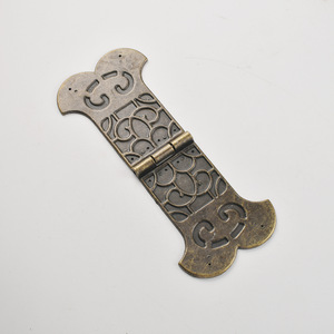 Traditional Zinc Alloy Furniture Hinge 4 Mm Thickness Surface Mount For Handicrafts Durable Design - Product Image 3