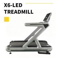 Tapis de course commercial à contrôle vectoriel, inclinaison électrique, plateau résistant à l'usure double face, écran LED, fréquence cardiaque sans fil, pour salle de sport et domicile