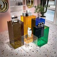 Vitrine de présentation en acrylique transparente sur pied, présentoir en acrylique pour sacs à chaussures pour vitrine de magasin