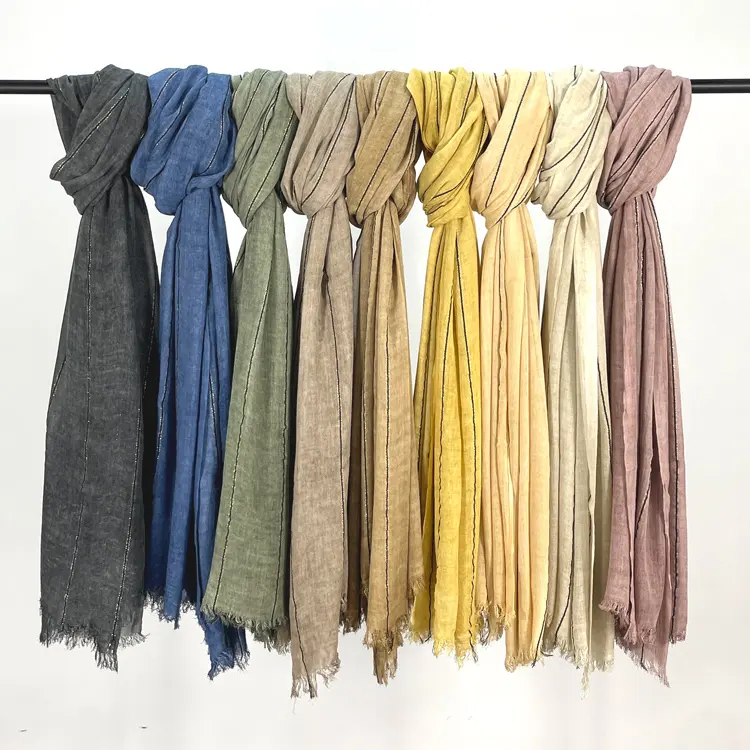 Designer custom shimmer golden color stripe bandanas scarf viscose glitter hijabs tassel rayon modal shawl veil for muslim women
