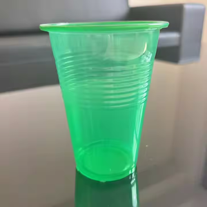 Los vasos de plástico transparentes desechables personalizados de 500ml al por mayor son adecuados para artículos desechables <span class=keywords><strong>en</strong></span> fiestas y bares - Product Image 2