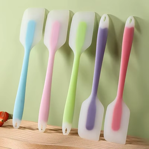 Silicone Baking Pastry Scraper Spatula Non-Stick Cake Scraper Cream Butter Spatula Heat-Resistant Kitchen Baking Pastry Tools - Product Image 1