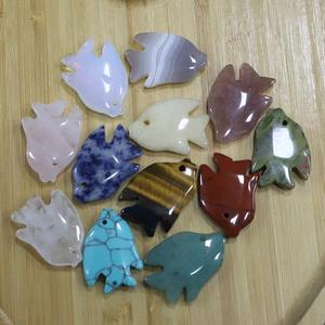 Tay Khắc 35*25Mm Đá Quý Pha Lê Thạch Anh Nhiệt đới Cá Bức Tượng Khắc Khắc Mặt Dây Chuyền Cho Trang Trí Nội Thất - Product Image 4