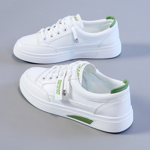 Chaussures de sport d'été tendance pour femmes 2025 – Baskets décontractées en cuir PU blanc avec semelle plate et design imperméable - Product Image 2