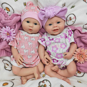 Muñeca Reborn de Silicona de Alta Calidad, Expresiones Faciales Vívidas, Muñecas Recién Nacidas Realistas, Cuerpo Suave, Decoración DIY - Product Image 3