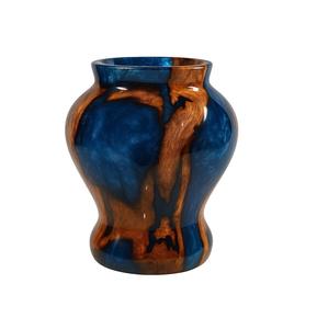 Ajoutez un charme naturel à votre bureau, votre étagère ou votre balcon avec des pots en résine et en bois pour plantes, combinant la résistance de la résine. - Product Image 1