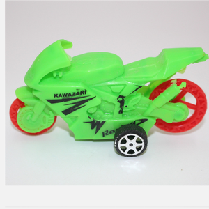 Venta al por mayor ocho cápsulas mini plástico motocicleta juguete 1:5 escala coche para cápsula Juguetes - Product Image 4