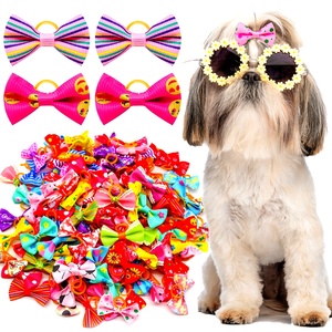 KingHon 50 piezas/bolsa Lindos Lazos para Mascotas, Lazos Pequeños para Perros, Lazos para el Pelo, Accesorios para la Cabeza, Flores Pequeñas - Product Image 1