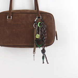 Dice भूरे वसंत कुंजी आकर्षण खिलौने मोती श्रृंखला स्ट्रिंग बैग आकर्षण सिलिकॉन टैग कीचेन - Product Image 4