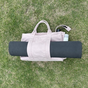 Bolsa de Lona para Mujer con Bolsillo para Botella de Agua y Correa para Esterilla de Yoga, para Gimnasio, Yoga, Viajes de Fin de Semana, Logotipo Personalizado al por Mayor, OEM - Product Image 1