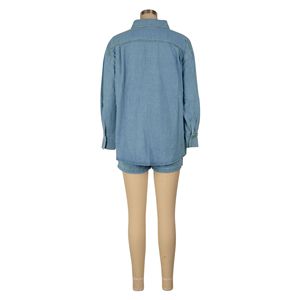 Ensemble en jean deux pièces pour femme : chemise boutonnée à manches longues et short taille haute – Tenue décontractée assortie - Product Image 6