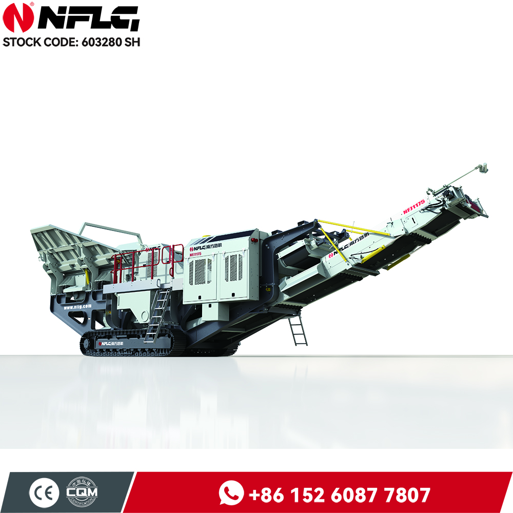 toyota land crusher ten seater