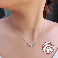 Collier élégant en argent 925 avec pendentif en forme de sourire incrusté de zircone ronde de 5 mm pour femmes, banquet, cadeau pour la Saint-Valentin