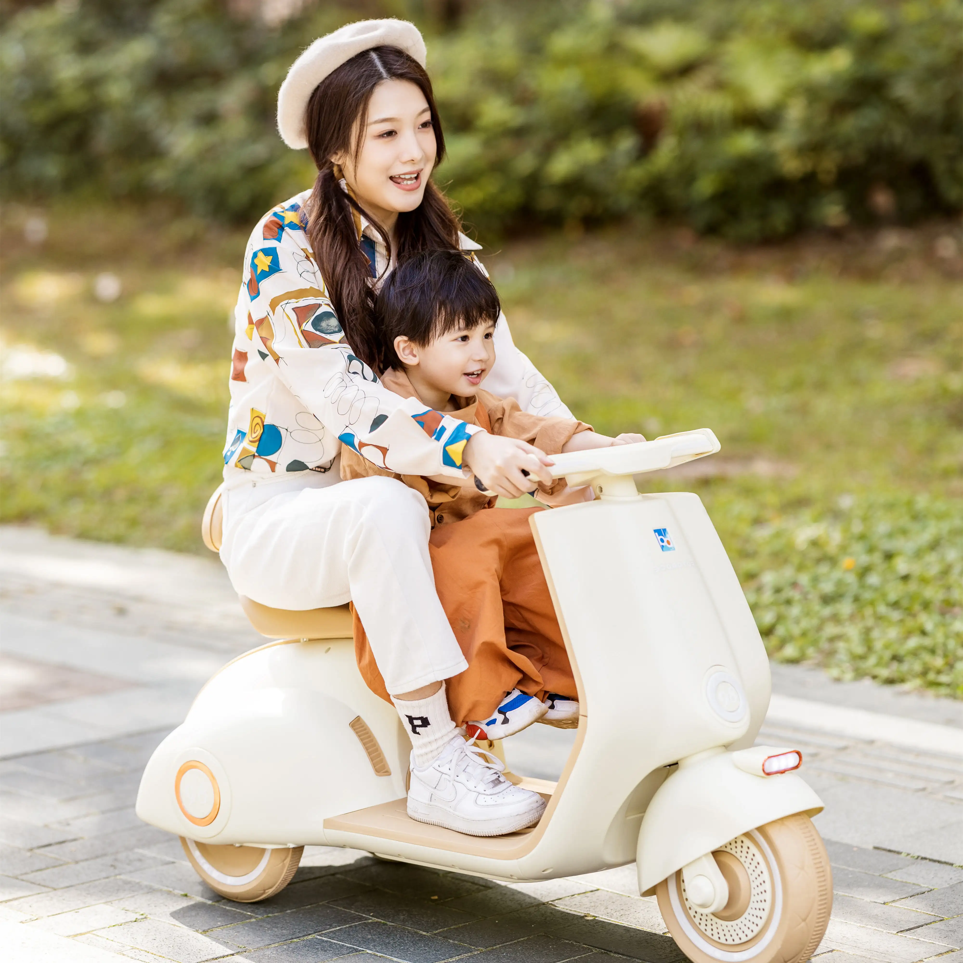 2024 नए मॉडल 3 पहिया बच्चों के लिए इलेक्ट्रिक मोटरसाइकिल बेबी मोटरसाइकिल