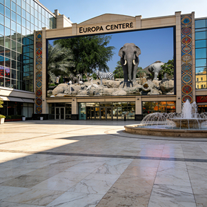 Pantalla LED 4K para Exteriores de Alquiler, SL10, IP66, Resistente al Agua, Legible Bajo la Luz Solar, Tecnología para Eventos Temporales al Aire Libre - Product Image 3