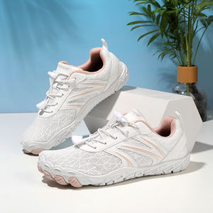 Chaussures de randonnée pour hommes noires, nouvelles arrivées modernes, chaussures à cinq doigts, pointures 36 à 47 pour une durabilité accrue - Product Image 5