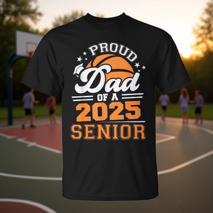 T-Shirt da Basket per Papà Orgoglioso 2025 - Laureato Senior - Design Promozionale Personalizzabile per l'Anno di Laurea - Product Image 3