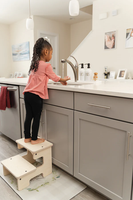 Tabouret à deux marches en bois Montessori pour enfants, pour aider au cuisine et aux toilettes, tabouret pour tout-petits de haute qualité