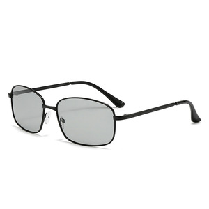 Gafas de Sol para Hombre con Marco Metálico YC5090 C4, Lentes Polarizadas TAC con Protección UV400, Marco Completo Antideslumbrante para Conducir y Pescar - Product Image 2