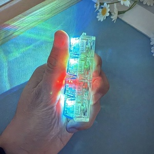 Porte-clés lumineux haute transparence, jouet anti-stress en plastique PC, jouets sensoriels à 4 et 9 touches pour soulager l'anxiété - Product Image 3