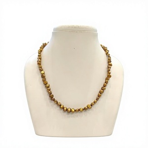 Elegante collar de aspecto clásico y sencillo de perlas de una sola capa a la moda para mujeres y niñas, bodas, compromisos y ropa de fiesta - Product Image 2