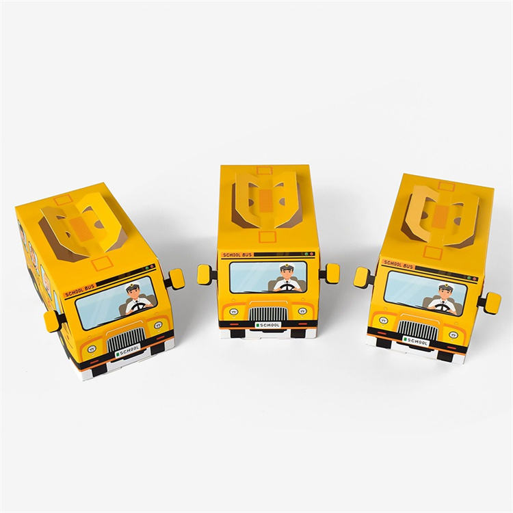 มีสีสัน