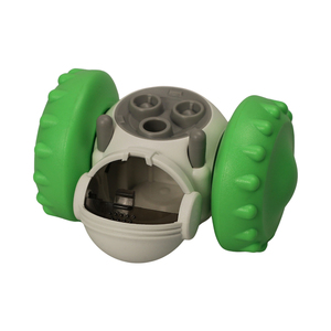 ของเล่นลูกกลิ้งให้อาหารสุนัขแบบกำหนดเอง พร้อมโครงสร้างขับเคลื่อนสองล้อ และฟังก์ชันจ่ายอาหารทางเดียว ผลิตภายใต้แบรนด์ส่วนตัว - Product Image 3