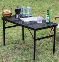 Table de camping pliante triple moderne Hangrui de taille moyenne avec plateau en maille de fer, légère et réglable en hauteur, idéale pour les hôtels et villas
