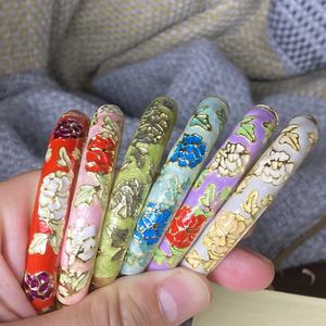 Brazalete de esmalte vintage con diseño de la Ciudad Prohibida, elaborado con maestría y detalles de flor de jade, recuerdo de viaje, antideslustre, para mujer - Product Image 3