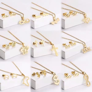 Conjunto de Joias de Moda para Mulheres, Minimalista, Colar e Brincos em Aço Inoxidável com Coração e Borboleta em Ouro <span class=keywords><strong>18K</strong></span>, Ideal para Presente - Product Image 2
