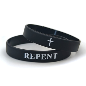 Pulseras de silicona ecológicas religiosas en stock con logo y texto personalizados, pulseras de arrepentimiento con cruz, venta al por mayor de fábrica para eventos de iglesia - Product Image 5