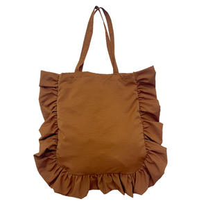 Bolso de mano de un solo hombro para <span class=keywords><strong>mujer</strong></span>, encaje de nube, catálogo de <span class=keywords><strong>revista</strong></span> de marea Vintage, tela de nailon impermeable, cadenas de encaje plisado, decoración - Product Image 1