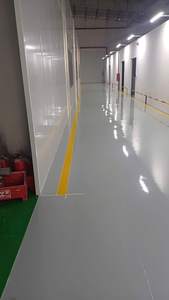 Plancher époxyde industriel de CNMI pour la surface à haute brillance propre facile sans couture de garage d'atelier d'entrepôt résistant - Product Image 5