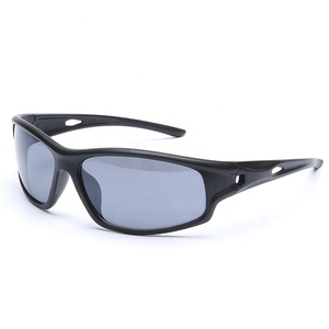 <span class=keywords><strong>2021</strong></span> nuevas gafas de sol de diseñador populares para hombres y mujeres parasoles pequeños con marco de Metal azul y blanco Material de PC - Product Image 2