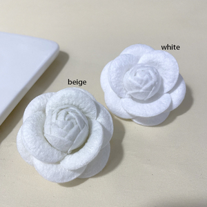 Bros Kain Beraroma Mawar Desainer Grosir 5CM, Korsase Kamelia dengan Bros Fashion Elegan untuk Wanita - Product Image 5
