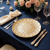Assiettes de présentation rondes en PP de 13 pouces, durables, pigmentées, style américain, motif doré, pour fêtes, hôtels, événements de remise de diplômes et usage domestique