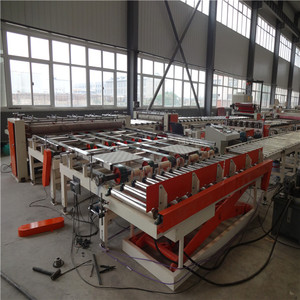 Machine de stratification simple et double face pour <span class=keywords><strong>film</strong></span> de PVC de panneau de gypse à la ligne de stratification de panneau de gypse - Product Image 1
