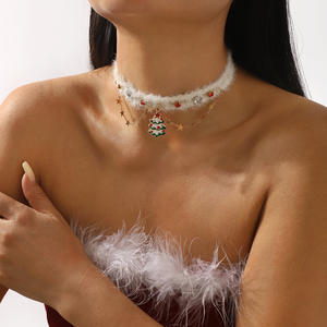 Otoño e Invierno nuevos accesorios elegantes de moda collar de árbol de Navidad collar de felpa - Product Image 3