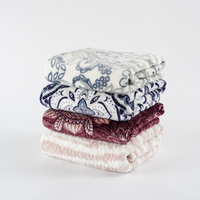 Couverture en flanelle, drap de lit, en Polyester, pièces, pas cher, motifs assortis, livraison aléatoire, couverture, canapé