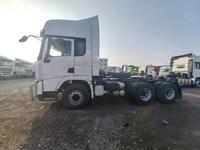 Traktor SINOTRUK SITRAK F3000 X3000 X5000 6*4 Bekas dengan Mesin Weichai, Tenaga Kuda, Dapat Disesuaikan.
