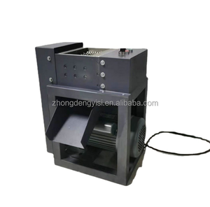 Petite machine de broyage et de déchiquetage pour le recyclage des déchets plastiques, du caoutchouc et du métal, idéale pour les laboratoires - Product Image 1
