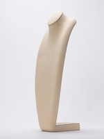 Buste de mannequin en microfibre beige pour l'affichage de colliers, coque extérieure en MDF, logo et taille personnalisés disponibles